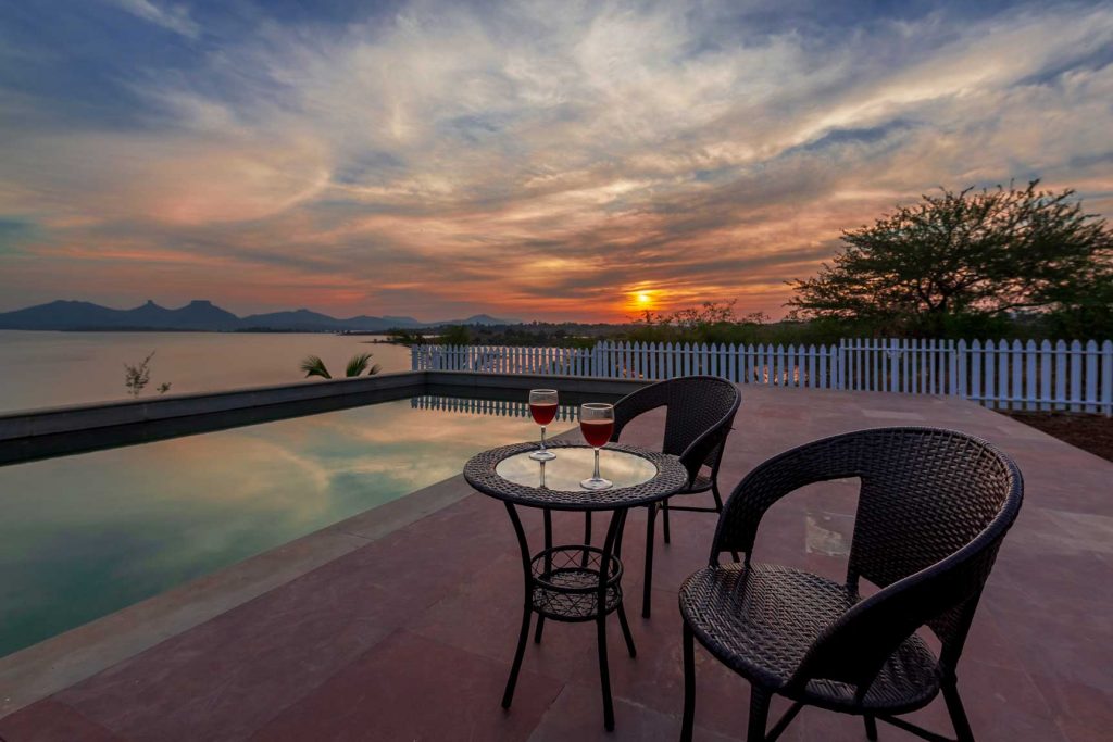 Pool villa in Nashik