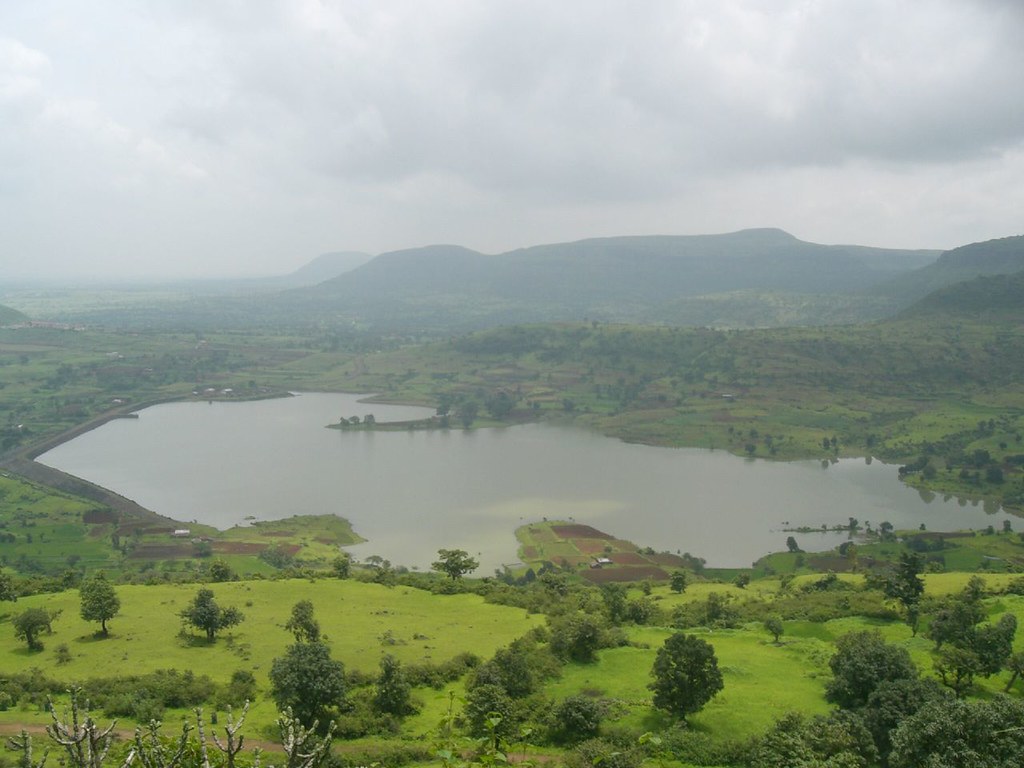places to visit near Nashik in monsoon