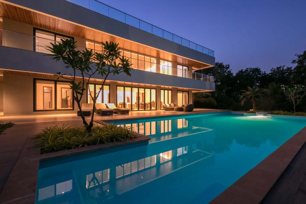 premium pool villa in Alibaug