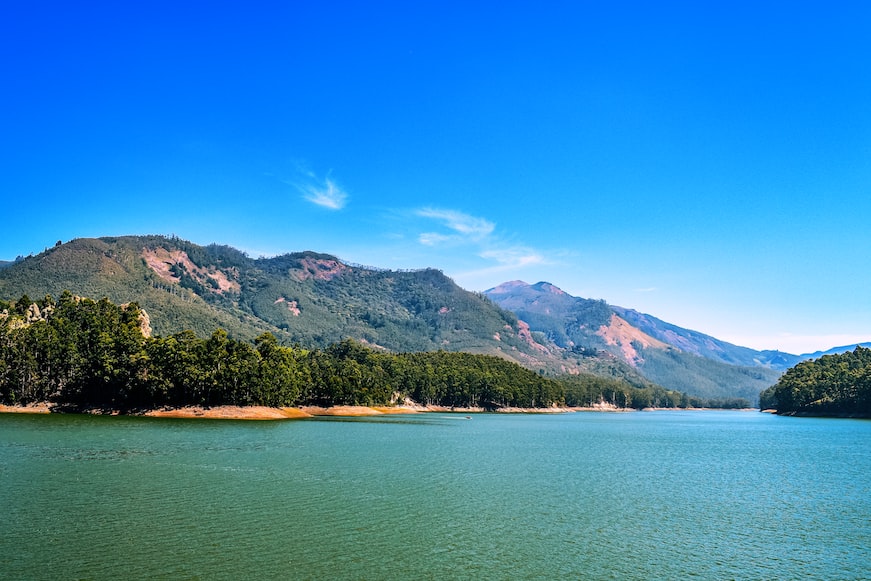 Munnar continues to be one of the most famous to visit in the Kerala