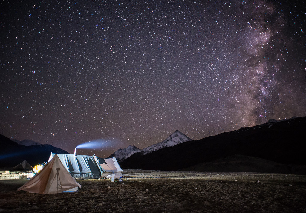 Camping near Chandratal Lake