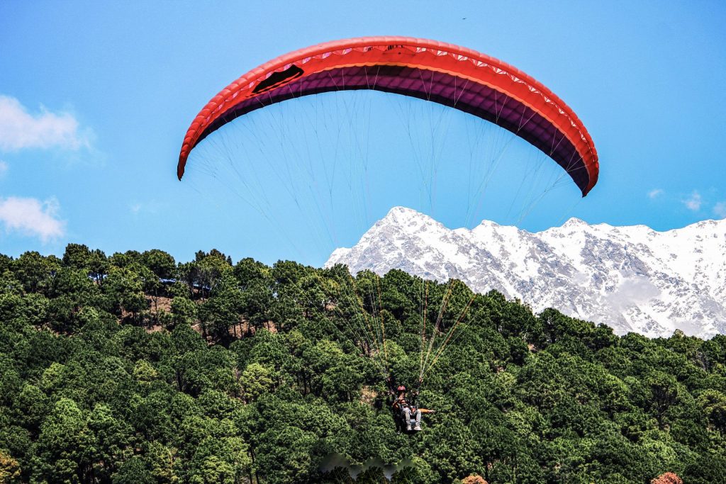 paragliding in kamshet, near mumbai