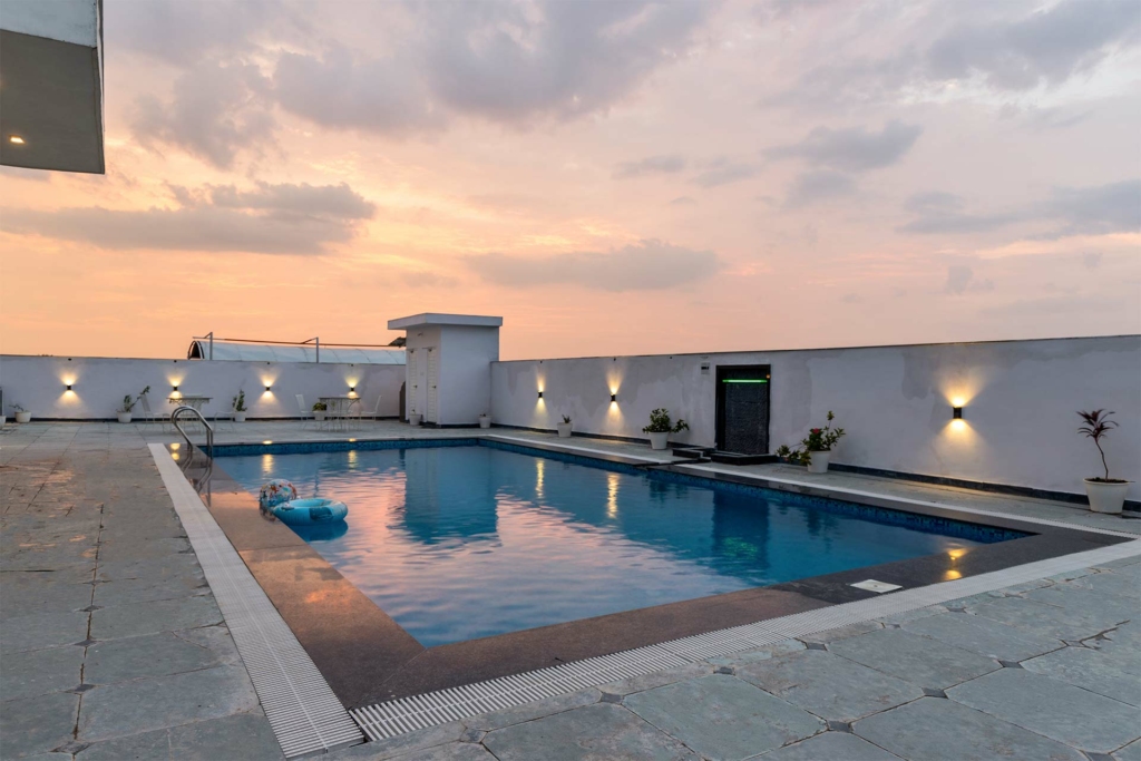 villas with pool in Udaipur