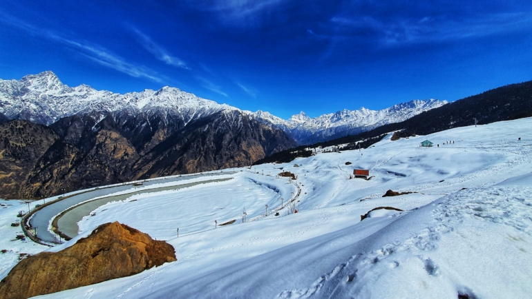 Auli is the best place to visit in india in january 2024