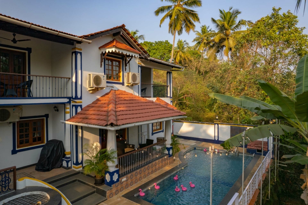 Luxury villa in Goa 