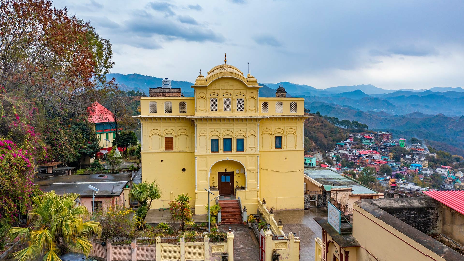 Arki Heritage Haveli homestay in kasauli by stayvista