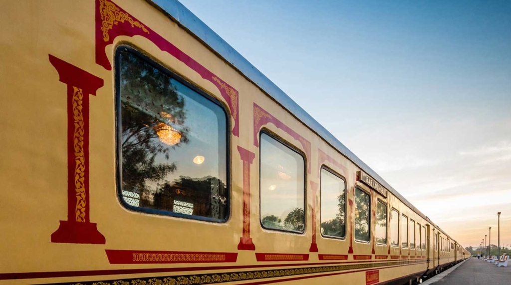 Jaipur by train, Palace on Wheels
