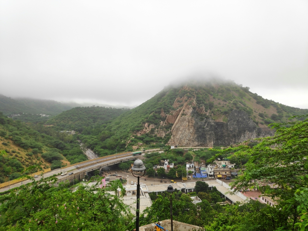 Jaipur by road