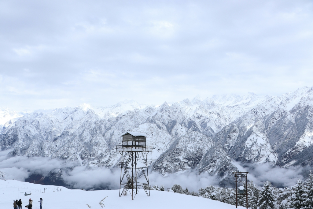 Snowfall in Auli in Summer season
Image credit - Diwaker Singh via Unsplash