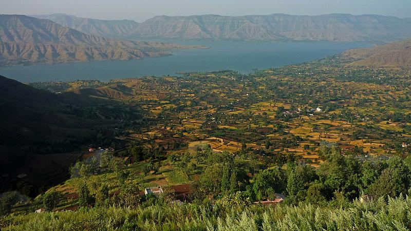 places to visit near panchagni for strawberry picking