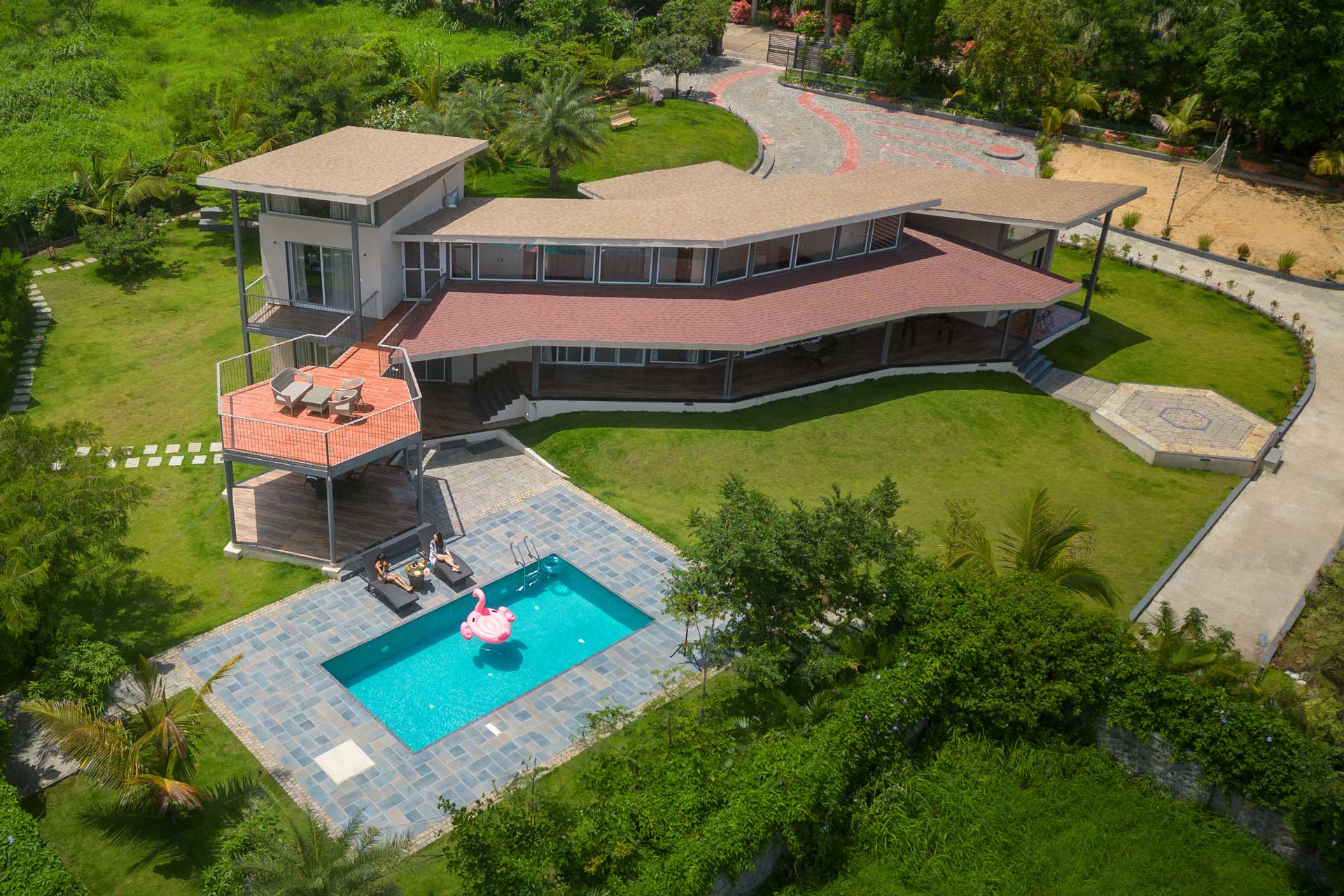 Bel Air Mansion - Talegaon Villa in Lonavala for ipl match night