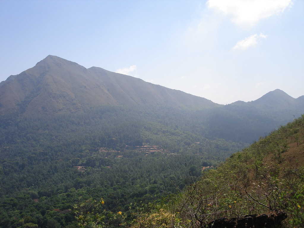 may long weekend trip to chikmagalur