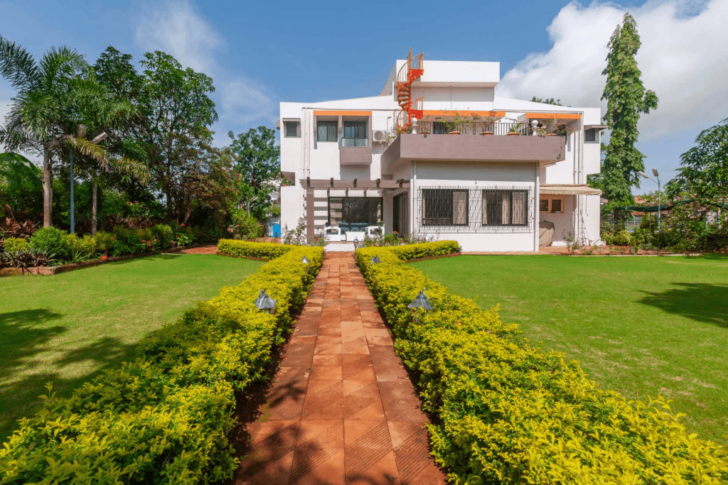villas in lonavala