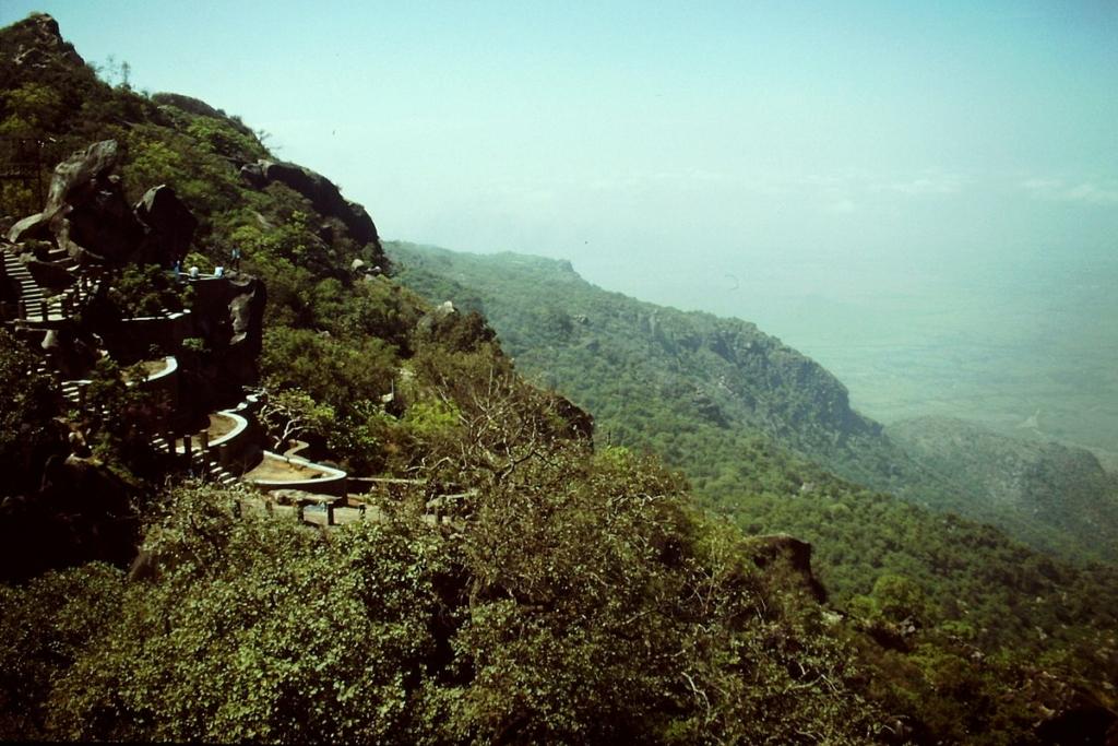 Honeymoon Point, Rajasthan India
Image credits: Blue cab