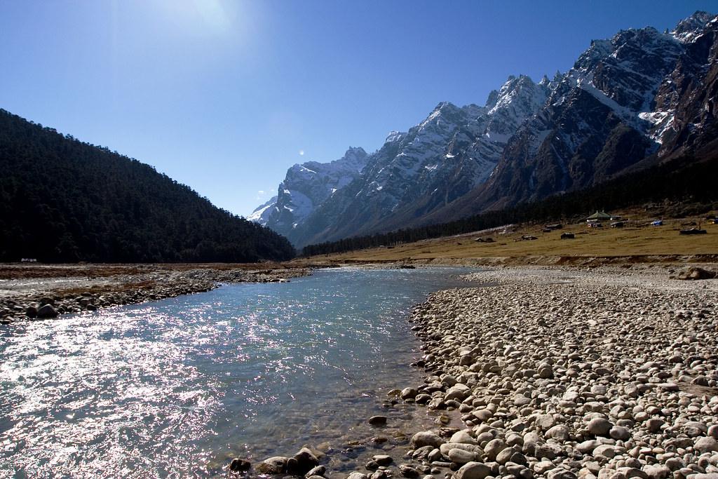 This Summer Visit these valleys of India
Image credits: Shayon Ghosh