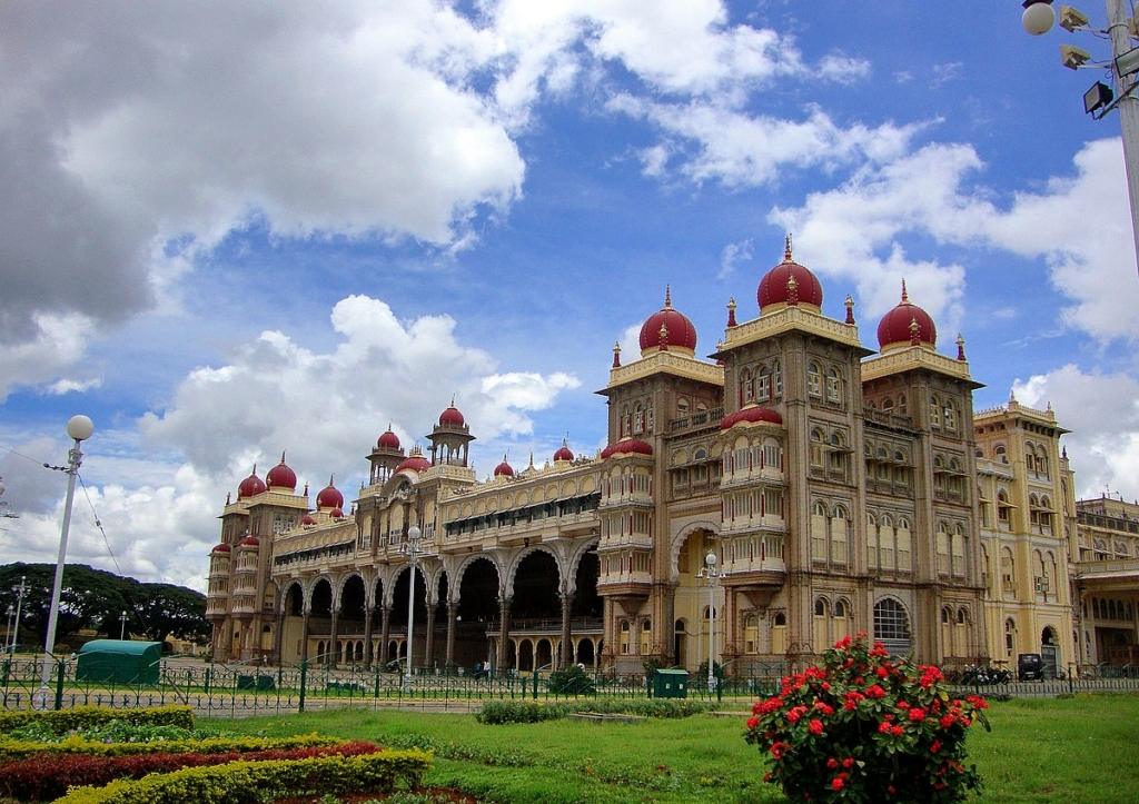Mysore in April-May vacation.
Image credits: Whistleraja