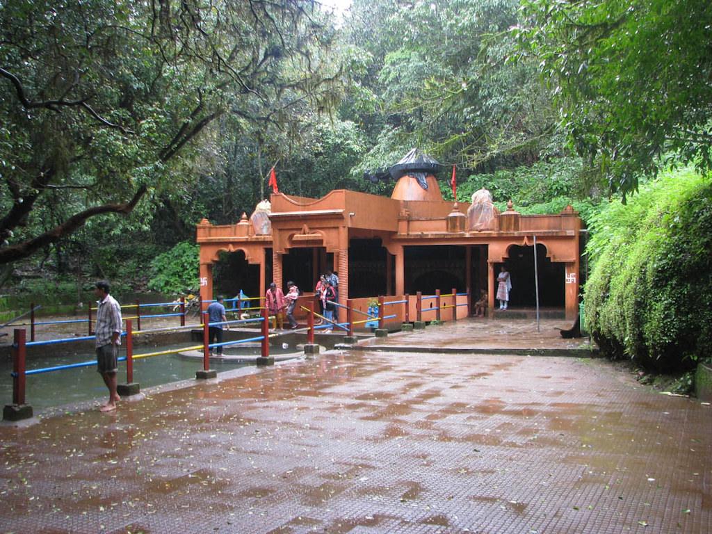 Hiranyakeshi Temple, Amboli

Image Credit: Roopesh Kohad via Flickr