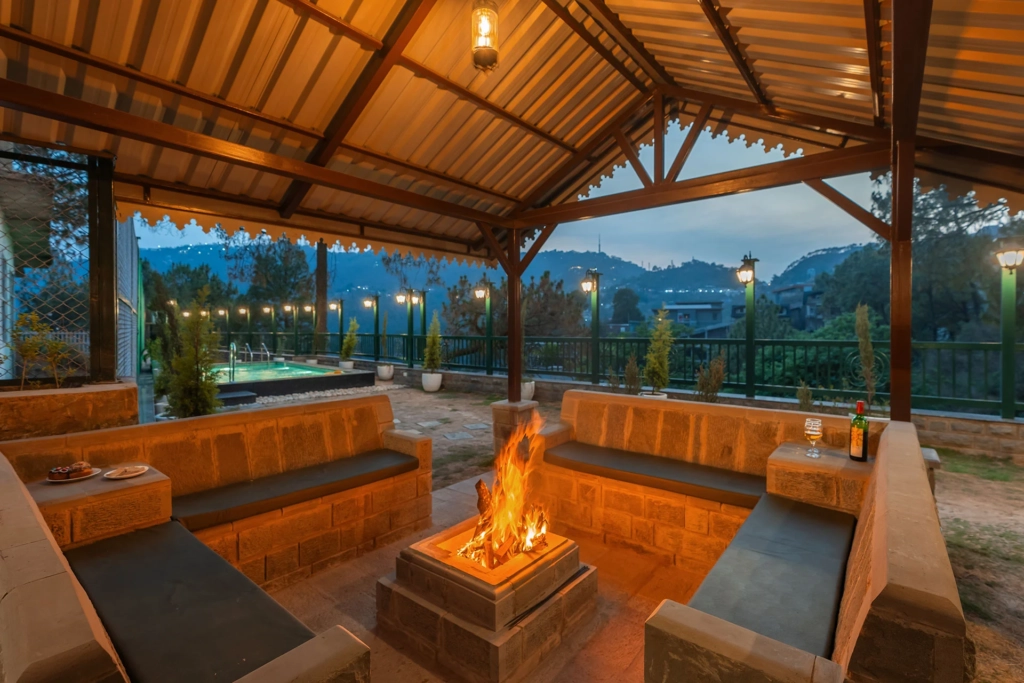 Villas with Private pool in Shimla during summer