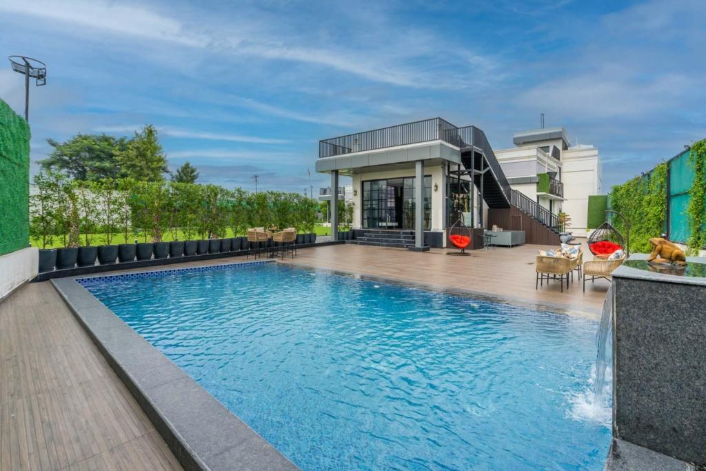 Villas in Delhi to go this summer for holiday
