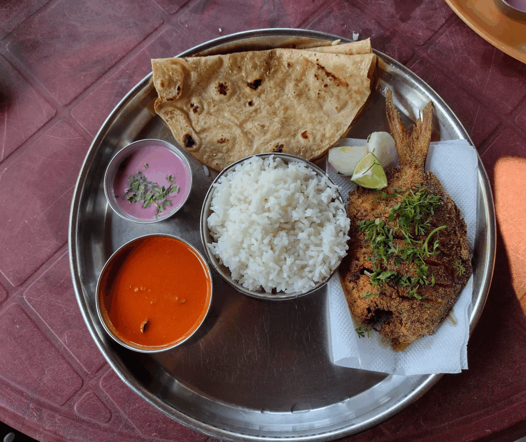 seafood thali in Maharashtra