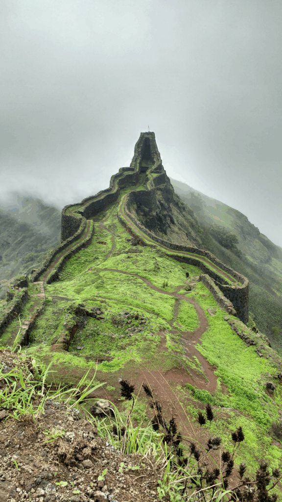 tora fort in maharashtra