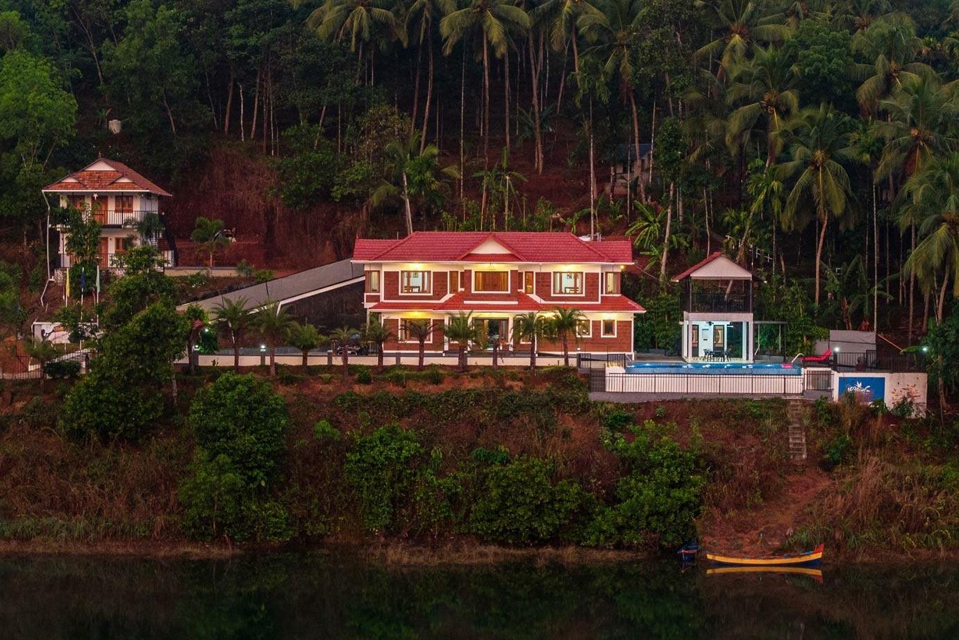 Lagoons Villa- Best places for couples to stay