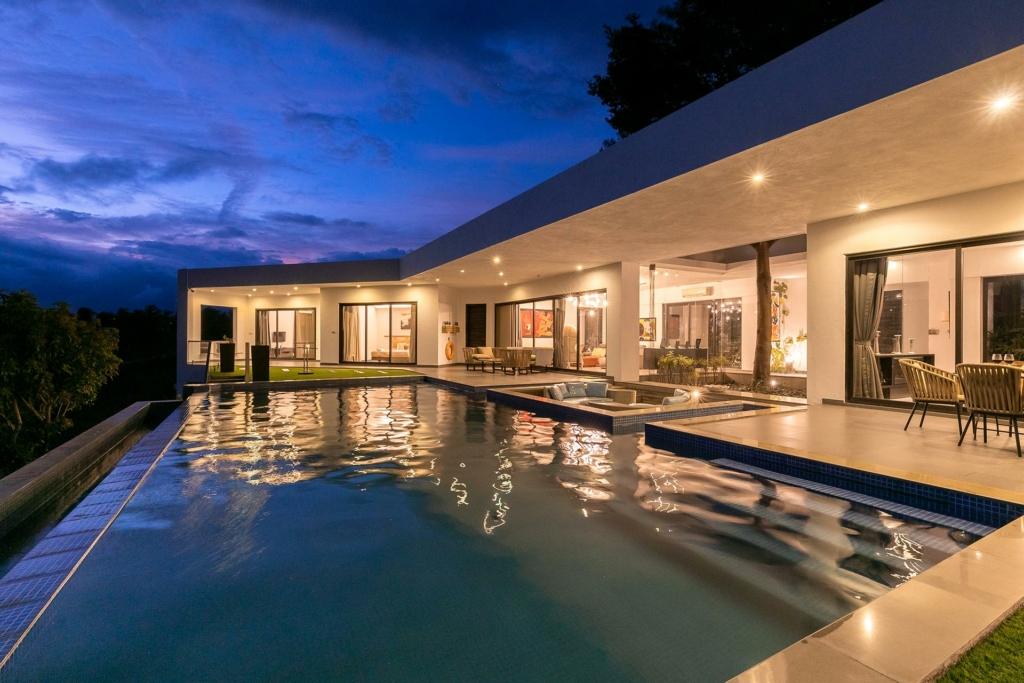 pool villas in nashik
