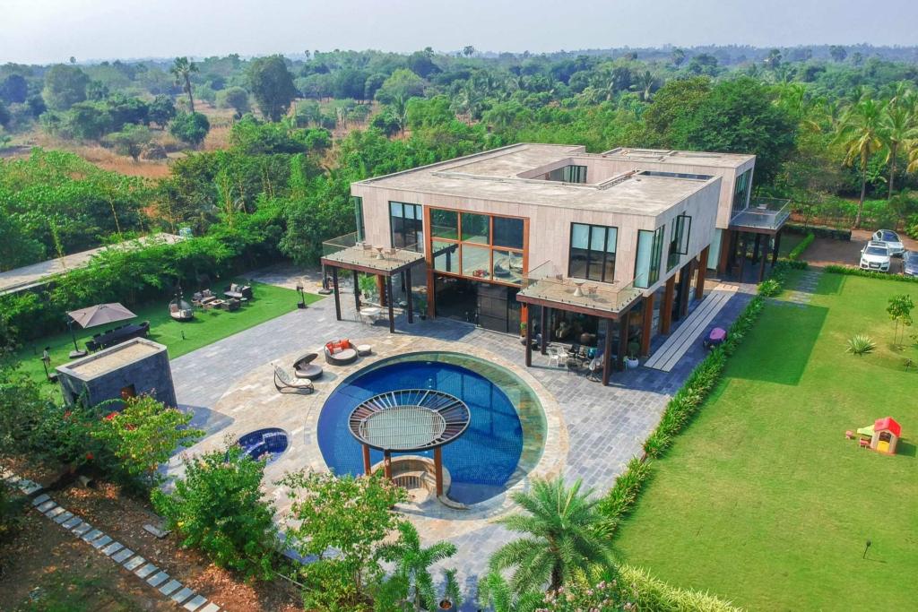 Villasin Karjat this summer