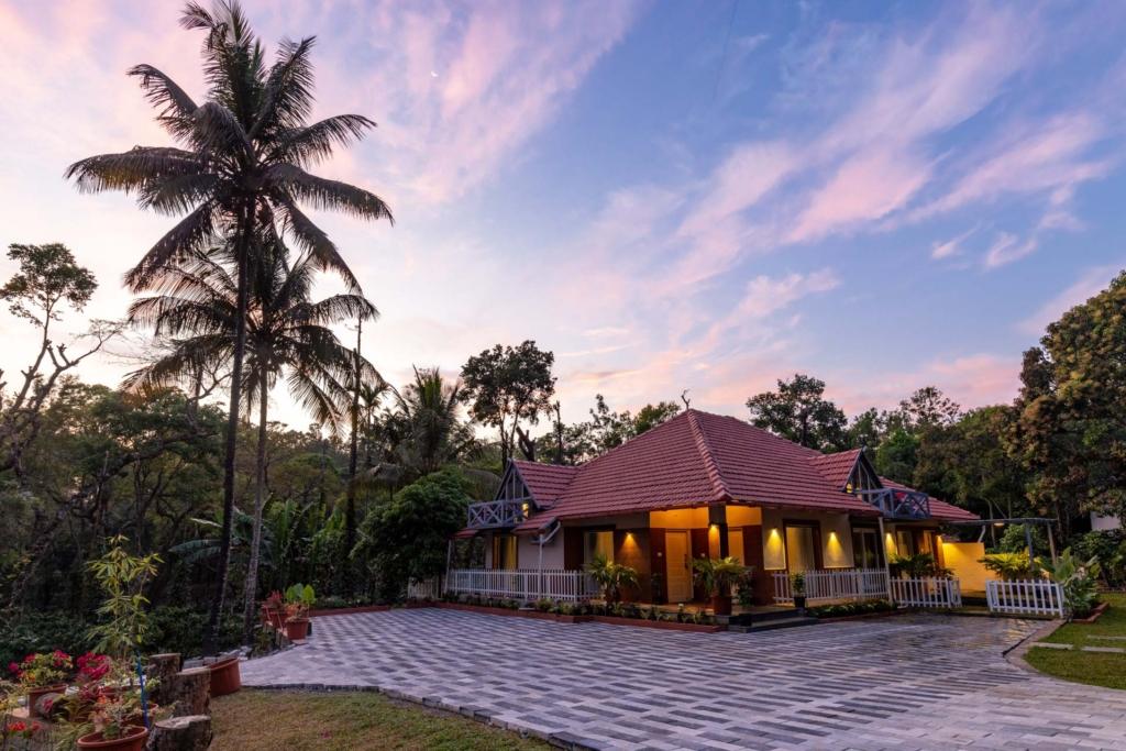 Tarang- The Nest
Best places for couples to stay