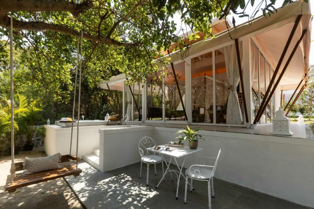 glamping tents near pawna