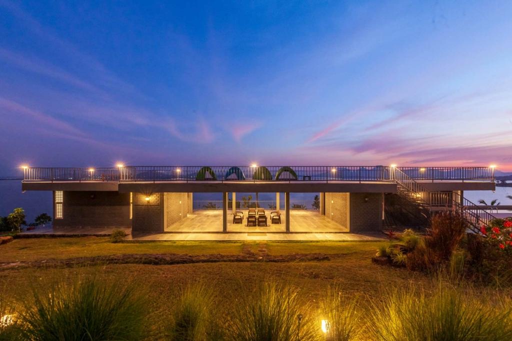 pool villas in nashik