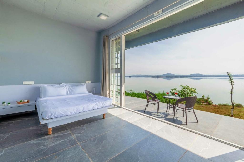 pool villas in nashik