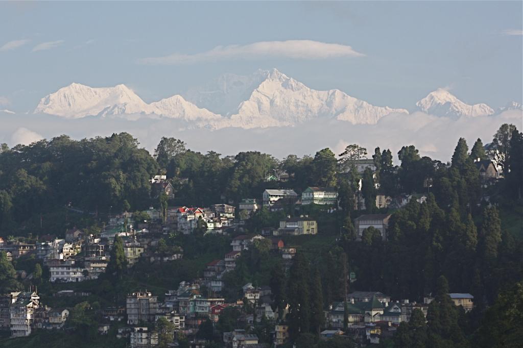 Sunrise view of Kanchenjunga from Tiger Hill, Darjeeling