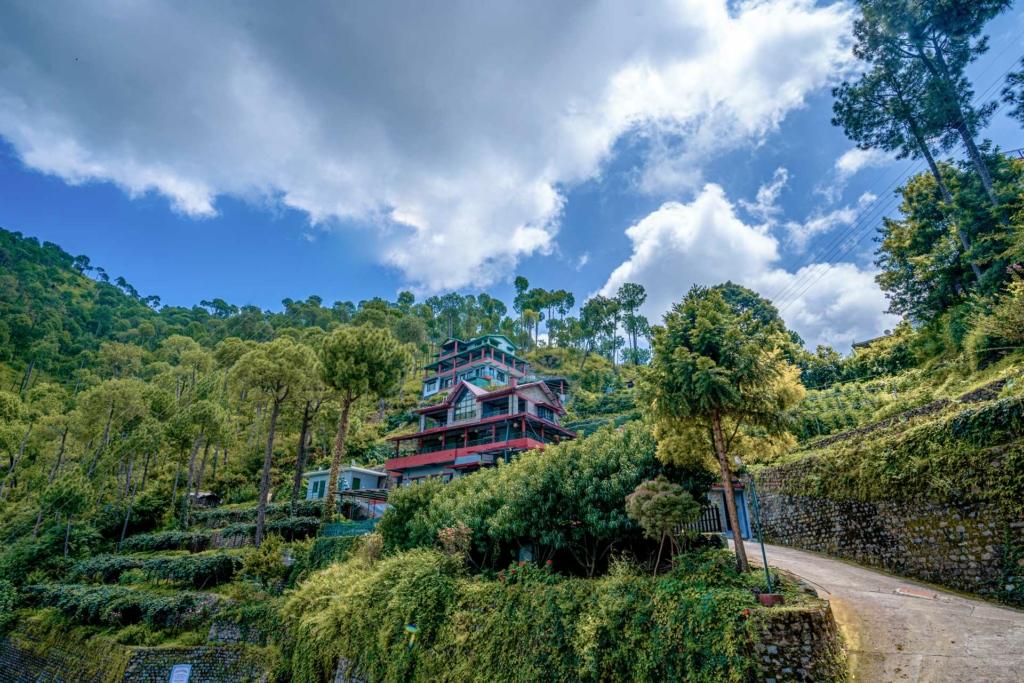 A getaway in the hills this summer