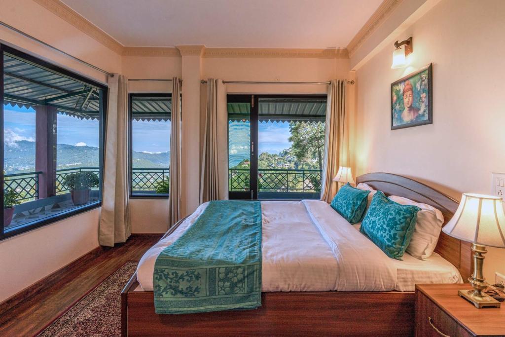 A getaway in the hills this summer
