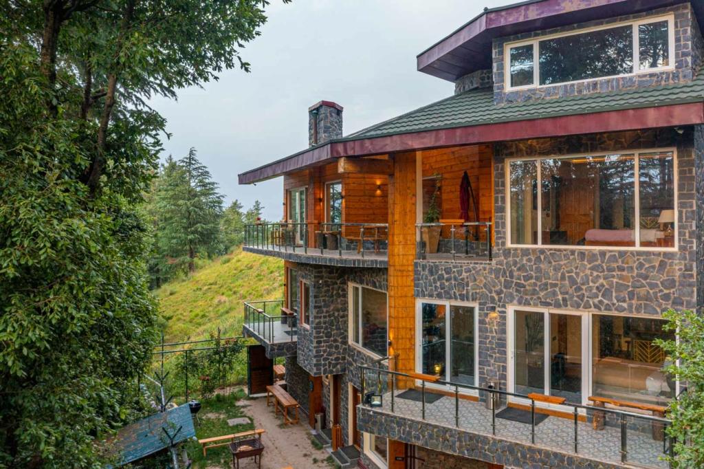 Beautiful mountain view from the villa
