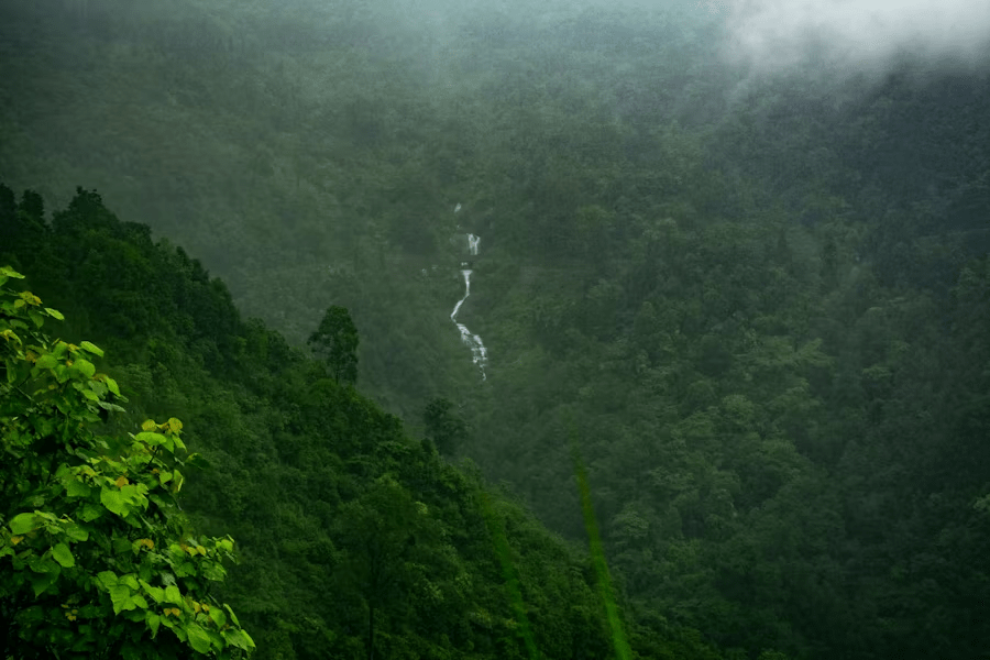 landslide-prone hill stations in india - darjeeling
