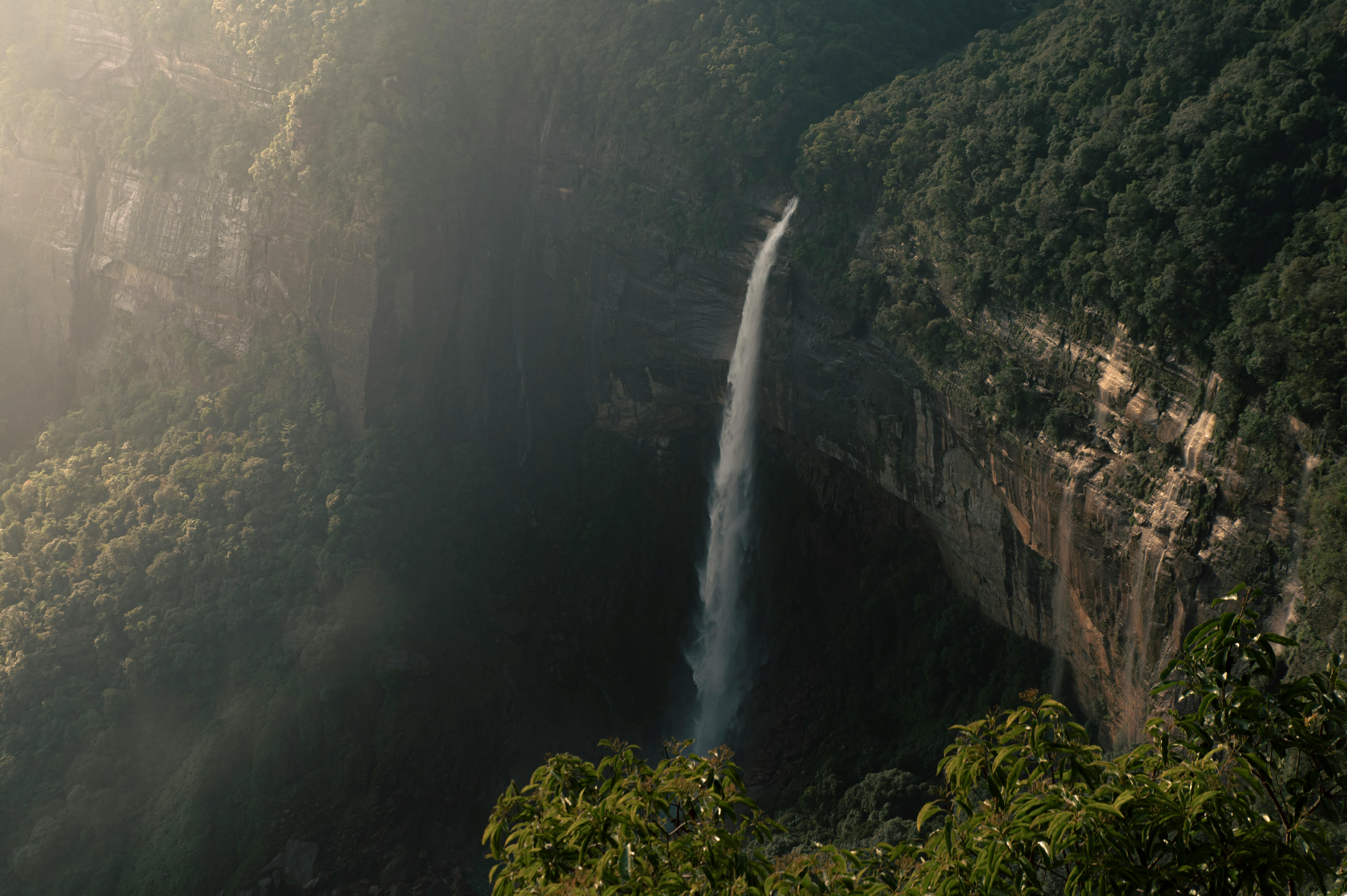 Nohkalikai Falls for your meghalaya trip in june