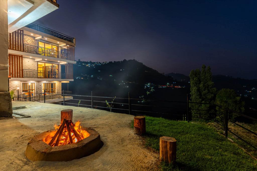 The top hill station to visit in the monsoon for a family getaway