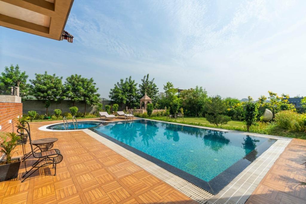 Shivoham Farms villa is perfect for large family gatherings near Delhi