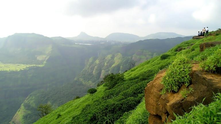 Maharashtra’s Most Beautiful Monsoon Road Trips