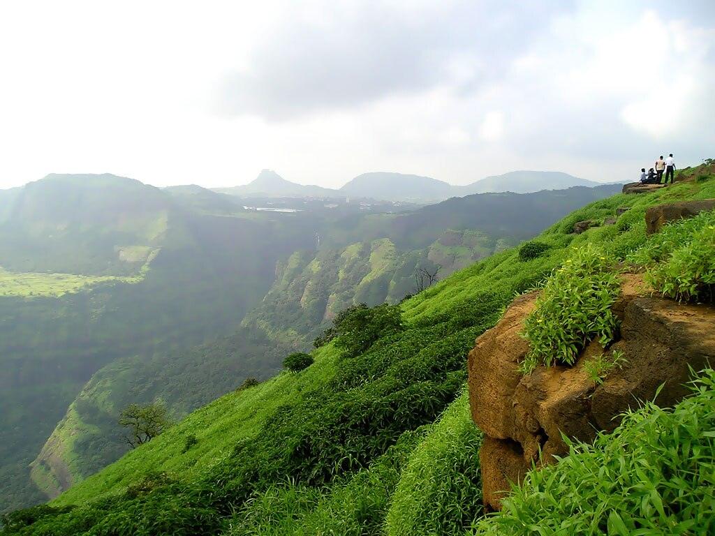 Maharashtra’s Most Beautiful Monsoon Road Trips