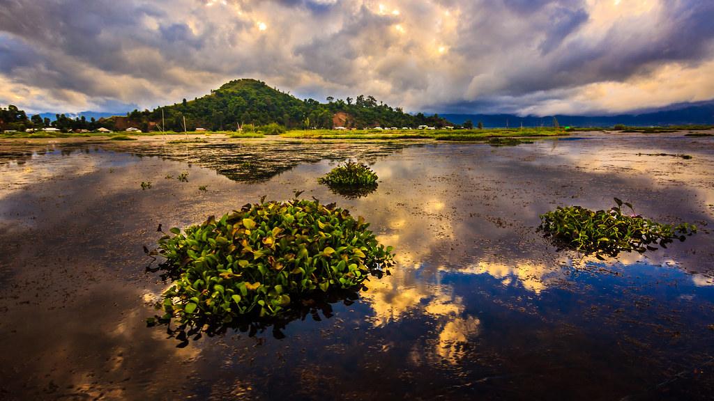 Image Credit: Kartik Kumar S via Flickr loktak lake