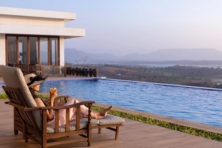 villas in nashik
