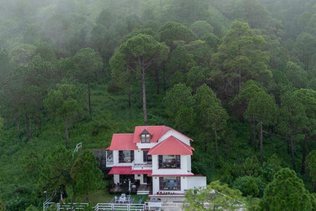The Haven, a collection of villas in Himachal for a family getaway.