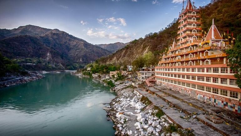 ideal stay in Rishikesh