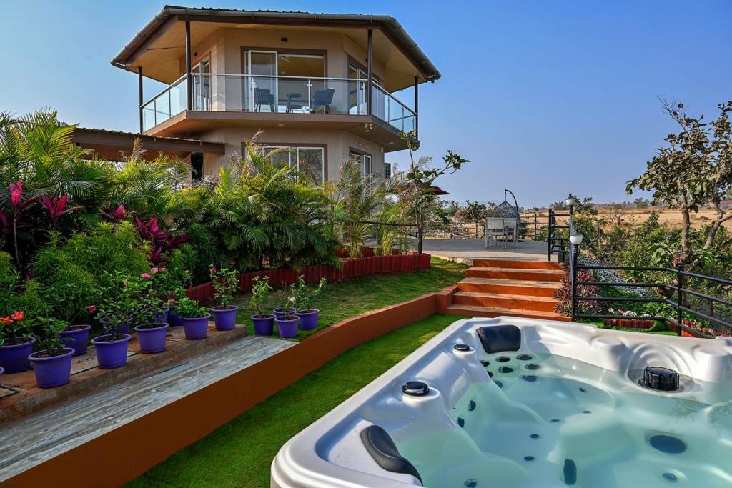Villa near Mumbai: Weekend Trips from Mumbai