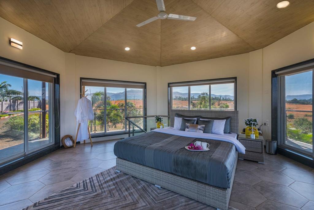 Villa near Mumbai: Weekend Trips from Mumbai