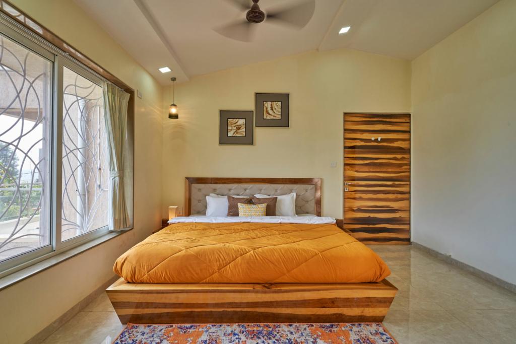 Veg villa near Mumbai