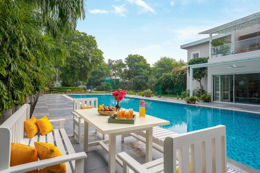 Plan Your Next Family Trip at These Luxury Villas in North India